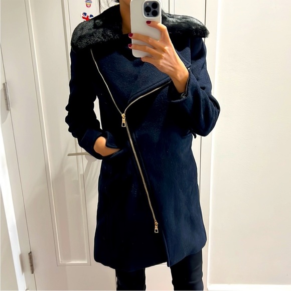 Club Monaco Dark Navy Coat with Fur - Picture 4 of 8